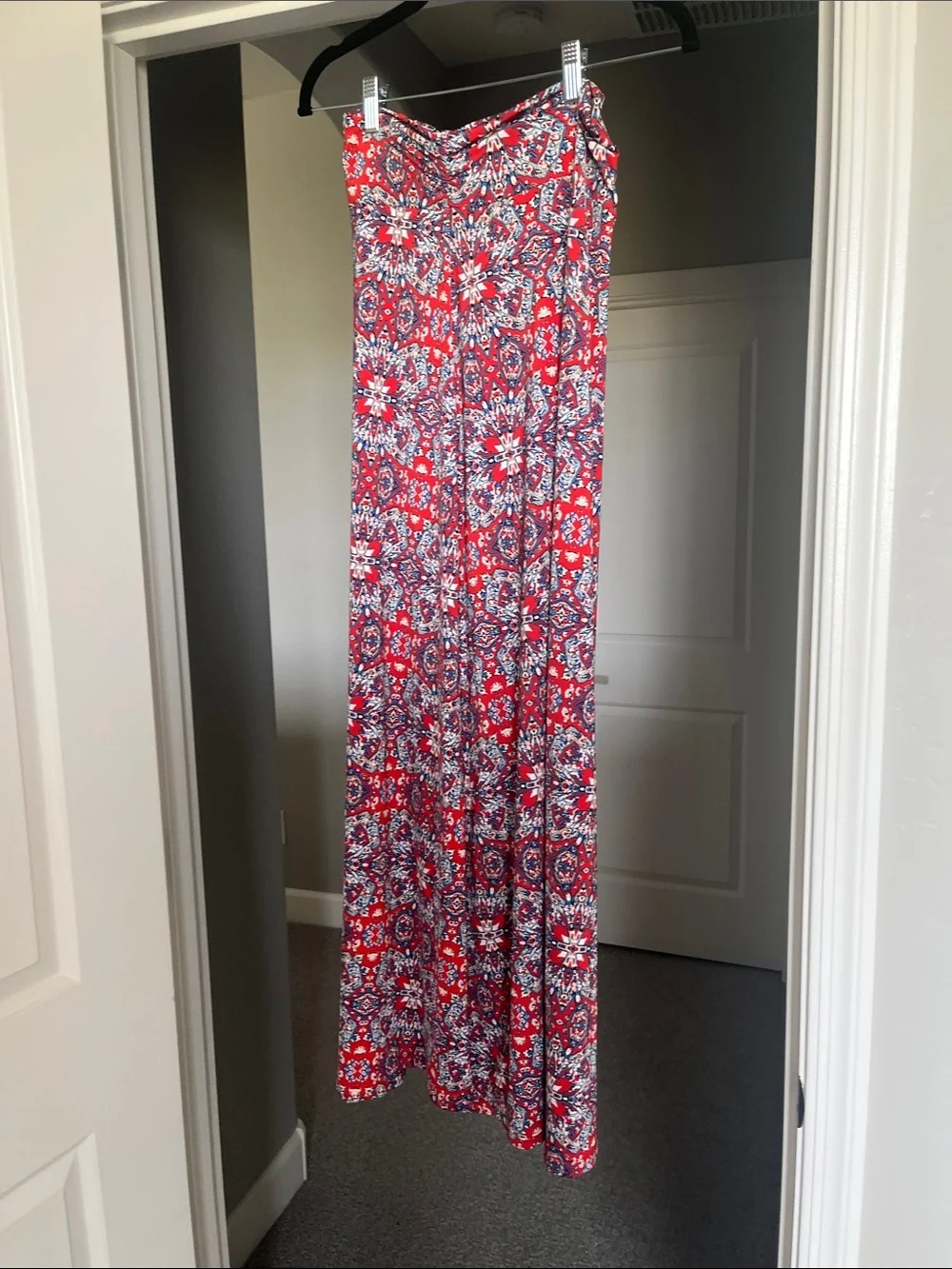 Gilli Red and Navy Medallion Maxi Skirt